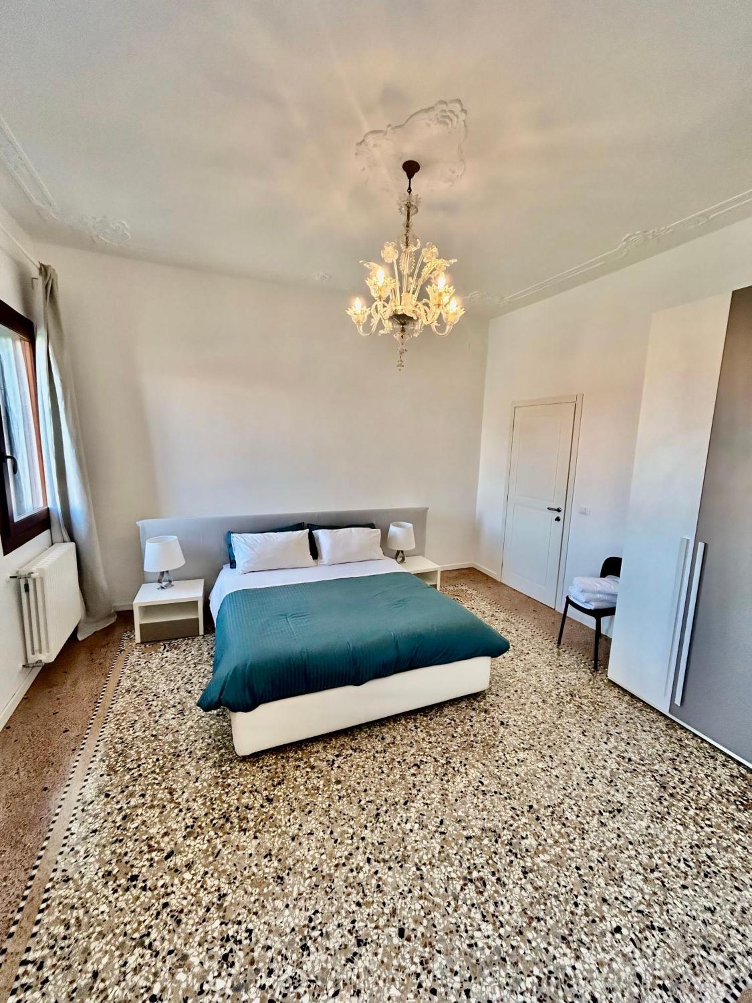 Murano Canal View المظهر الخارجي الصورة
